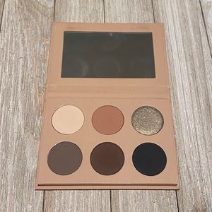 KKW BEAUTY Smokey Volume 1